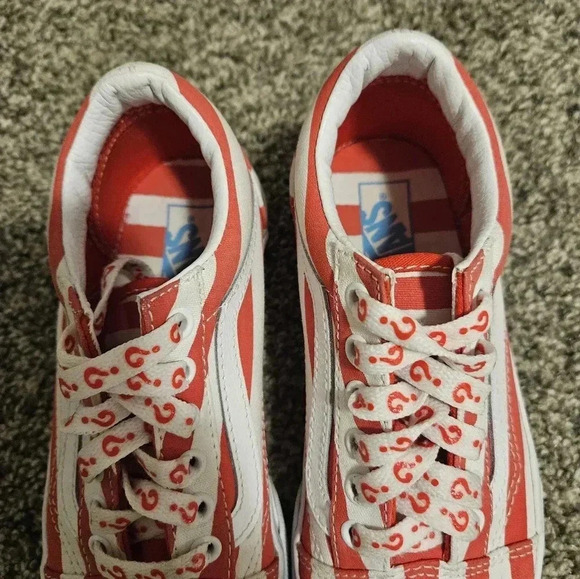 Vans X Where's Waldo International Stripes Old Skool Kids Sneakers Shoes 1.5 - Picture 11 of 14
